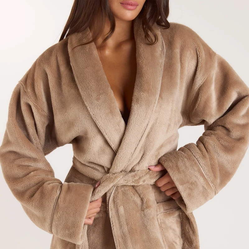 Langer Morgenmantel - Beige