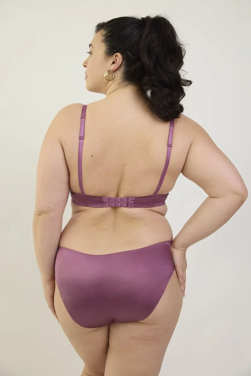 Lejaby - Seiden- und Spitzen-Slip Rubinrose