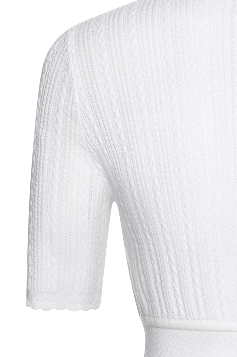 Elastischer Pulli