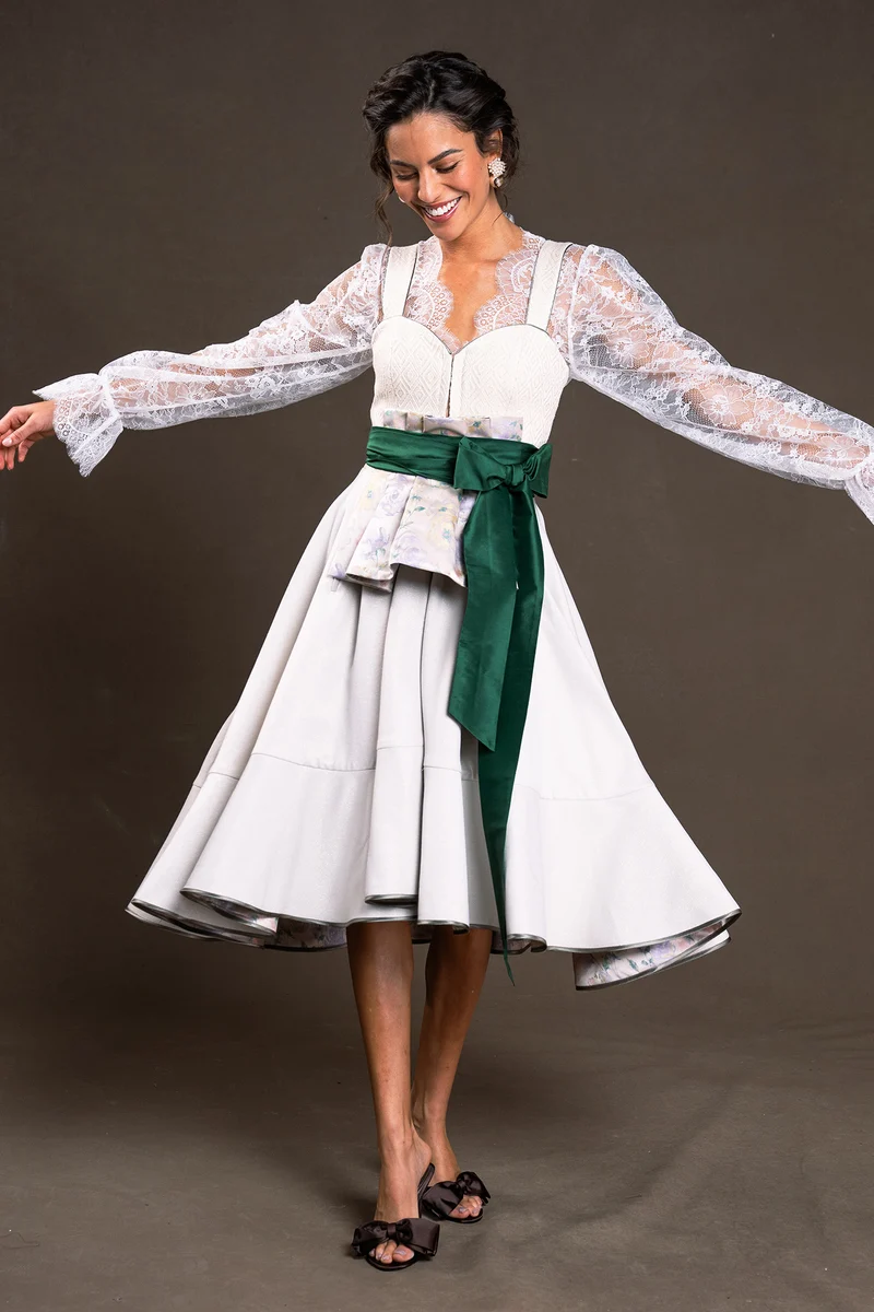 Dirndlkleid mit Seidenmieder in ivory - Perola