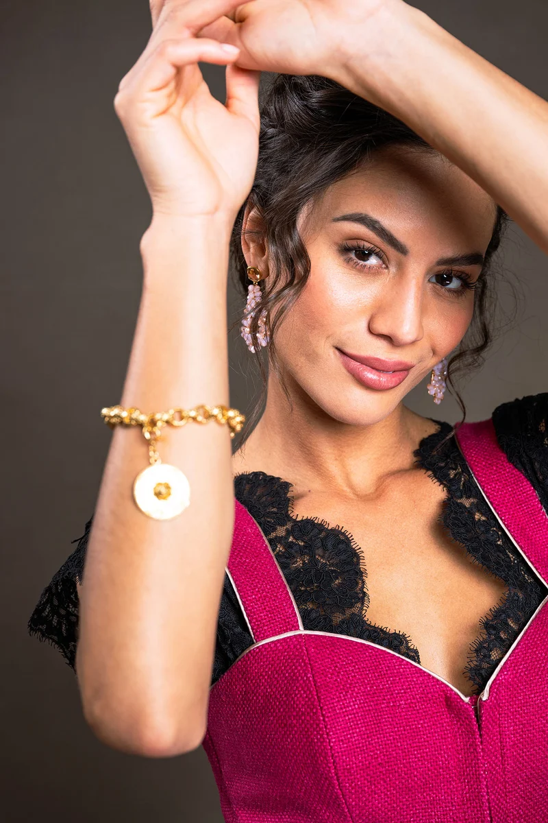 Luxuriöses Dirndlkleid in Himbeer - Amora
