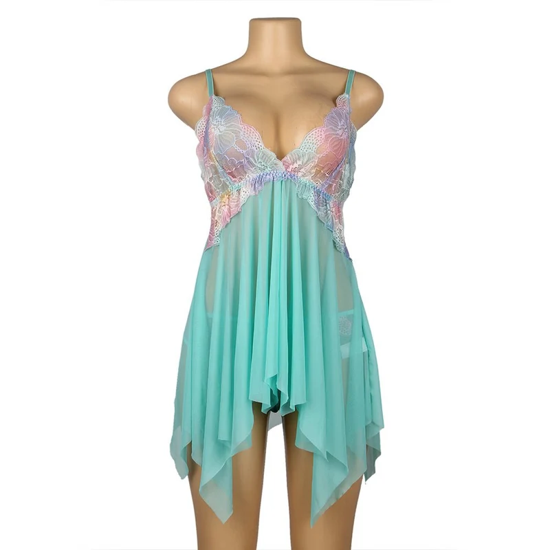 Hellgrünes Babydoll aus Netzstoff – Digitaler Spitzendruck, offene Vorderseite, Schlitz und passendes Höschen