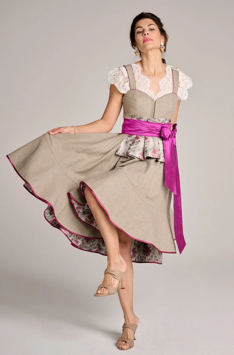 Designerdirndl in olive - Oliveira