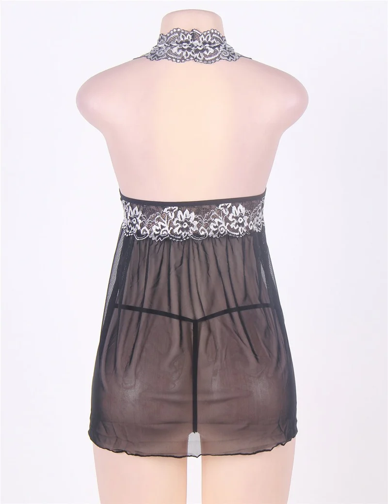 Schwarzes, zweifarbiges Babydoll- und String-Set aus Neckholder-Mesh mit Spitzenbesatz und passendem String.