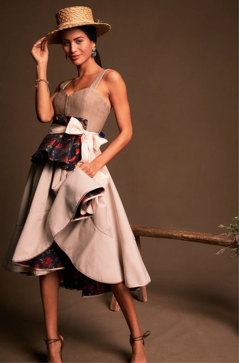Trachtenkleid in beige, sand - Douro