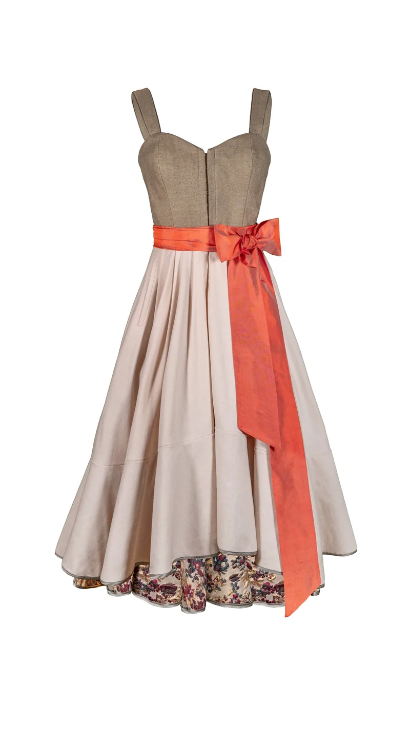 Designerdirndl Iris in Olive & Creme | POLICARPO Trachten