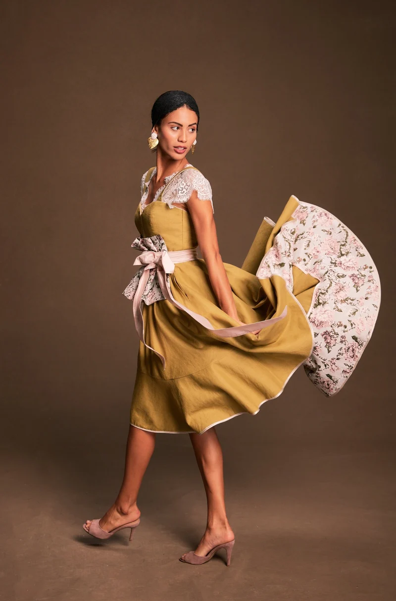 Designerdirndl in kiwi, rose - Luz