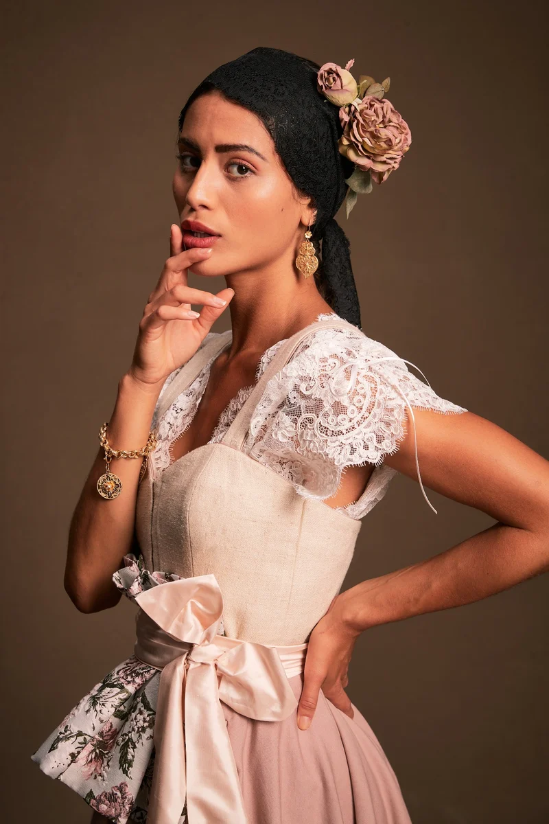 Dirndlkleid in creme, rose - Lisboa