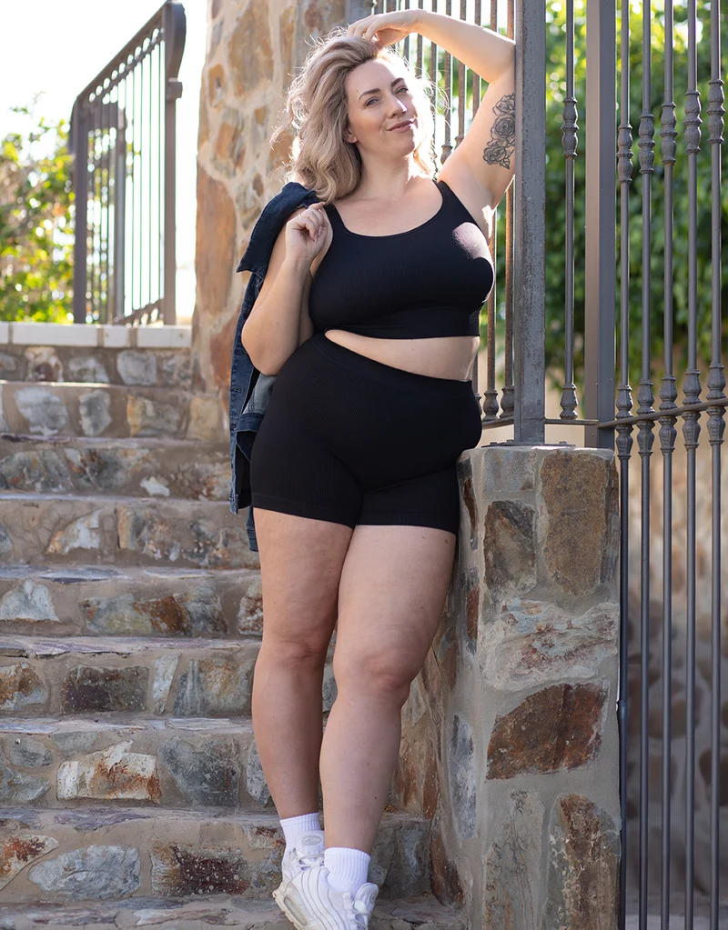 High-Waist-Shorts-Set 2x Freeda Black/Olive