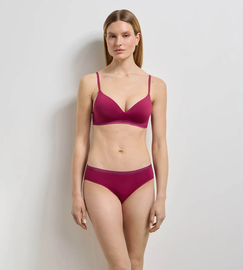 Triangel-BH ohne Bügel in intensivem Himbeerrot Daily Micro