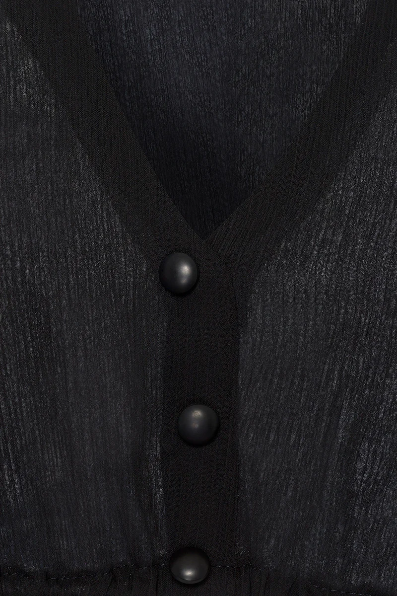 Dirndlbluse mit 3/4-Ärmeln und V-Ausschnitt - schwarz