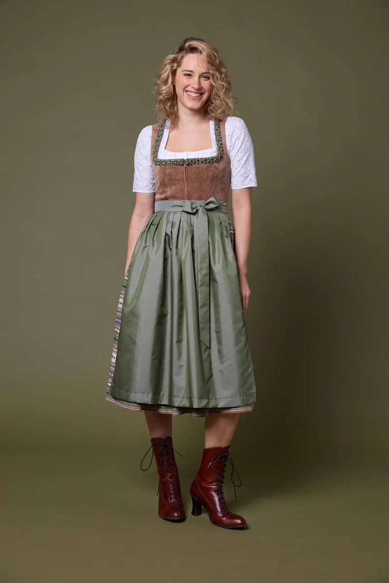 Stickerei-Bluse mit Karree-Ausschnitt