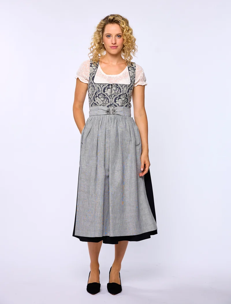 Dirndl mit Jacquardoberteil und Streifenschürze
