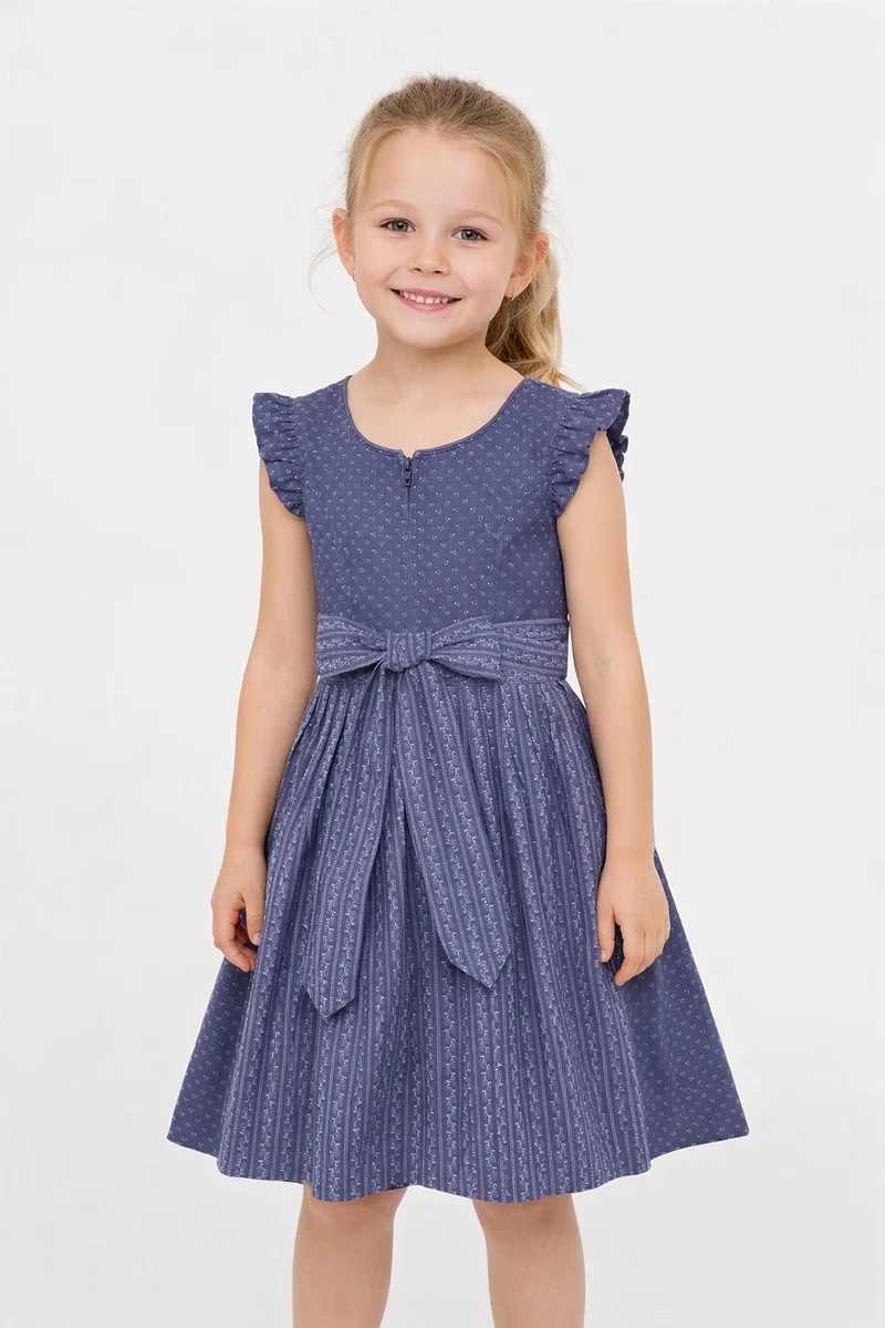 Kinderdirndl aus klassischem Blaudruck-Muster