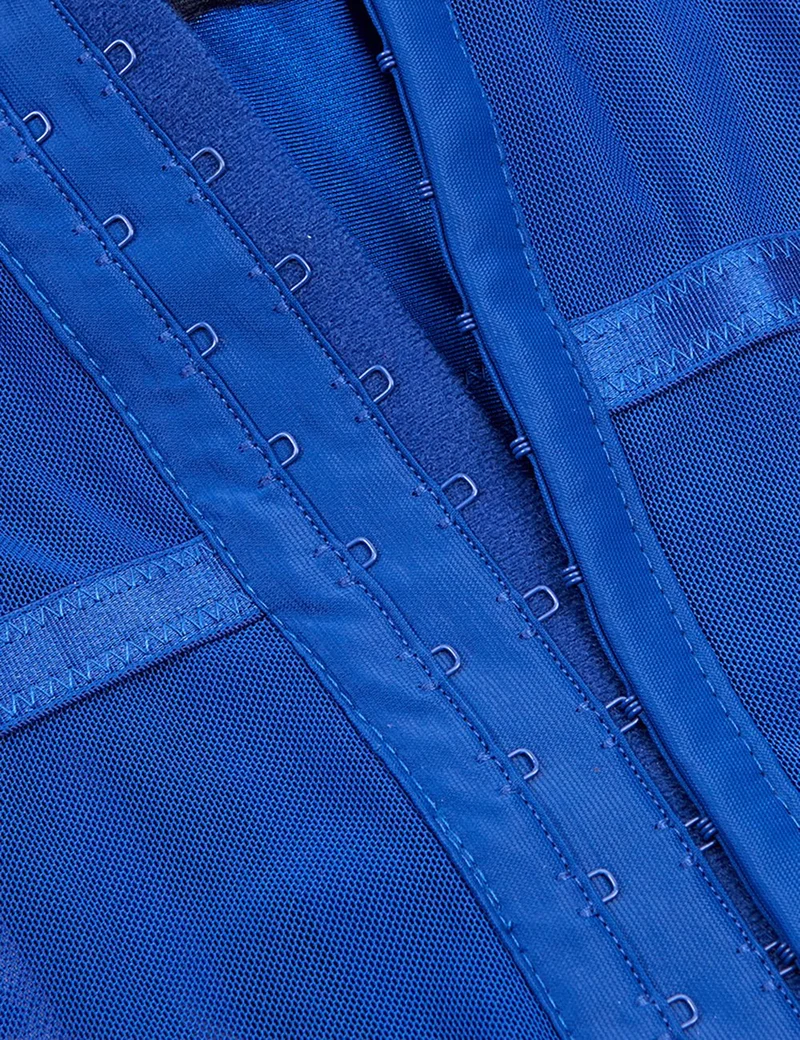 Korsett aus blauem Satin und Spitze – mit Stahlstäben, Strumpfhaltern und 8 Stäben