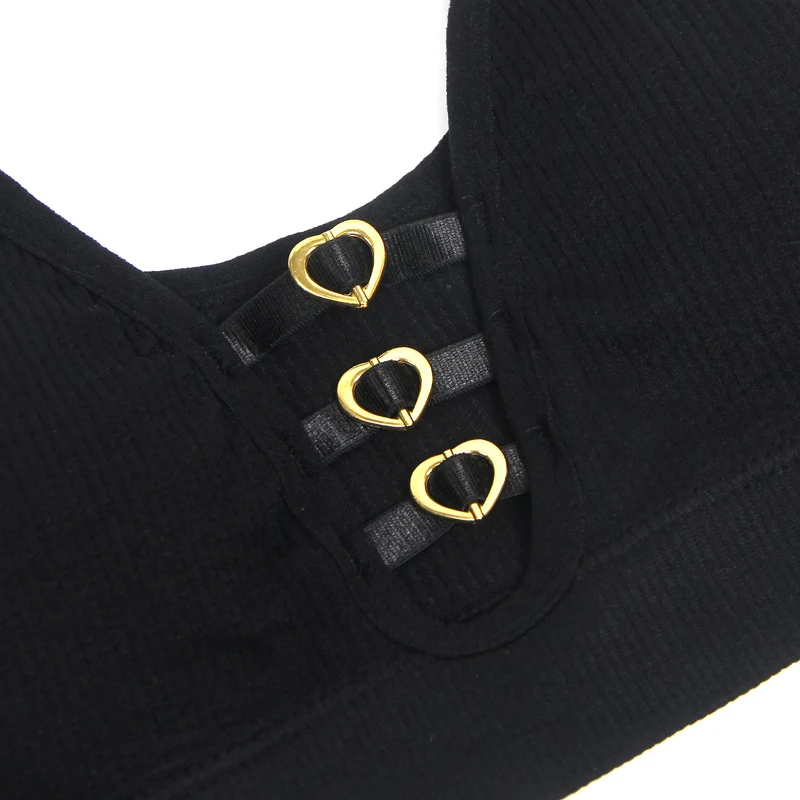 Schwarzes, nahtloses Strick-BH-Set mit Cut-Out und Herzverschluss