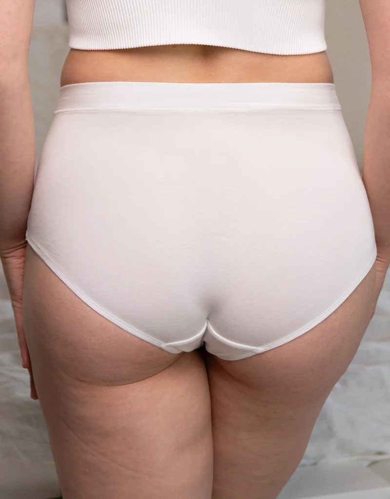 High-Panty Cozy Basic Ivory