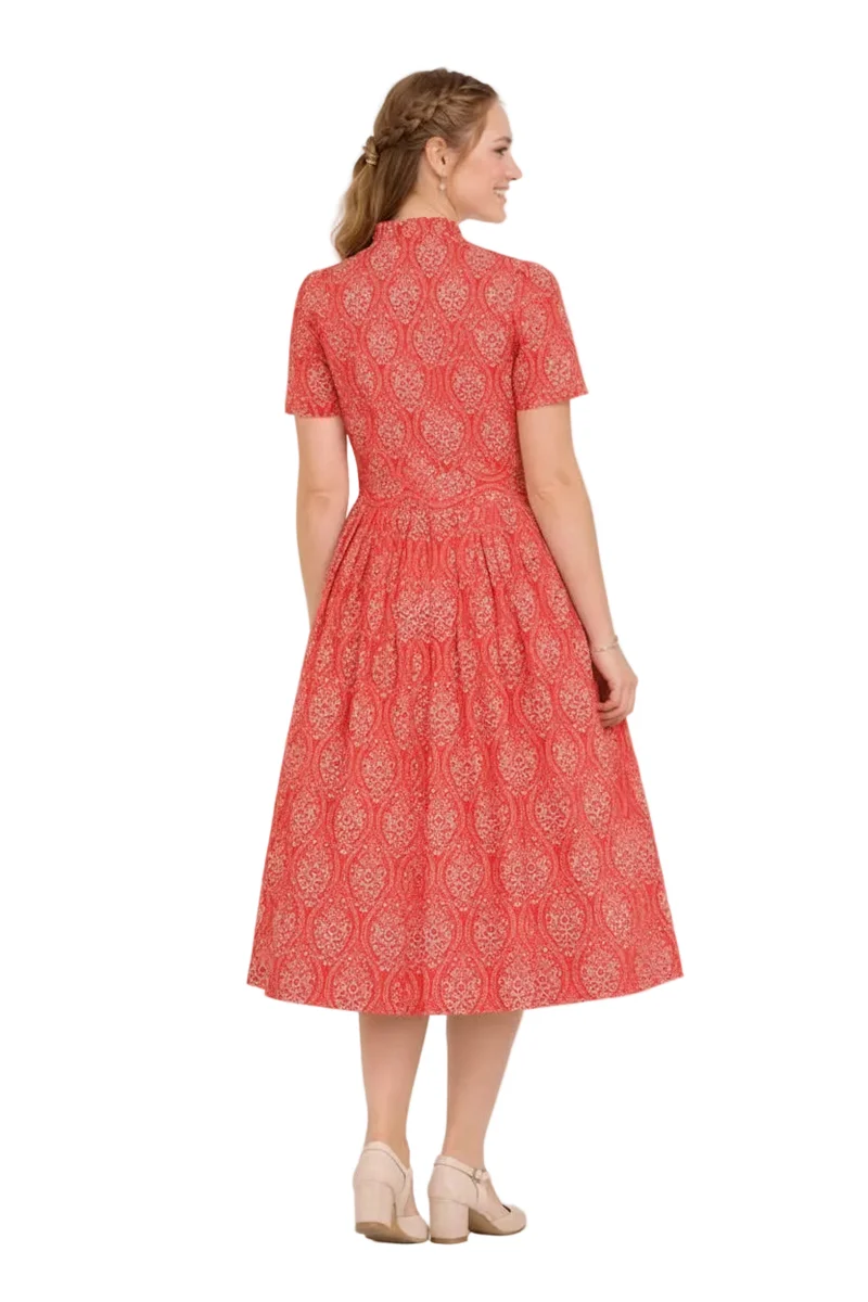 Bedrucktes Kleid mit V-Ausschnitt & Gürtel