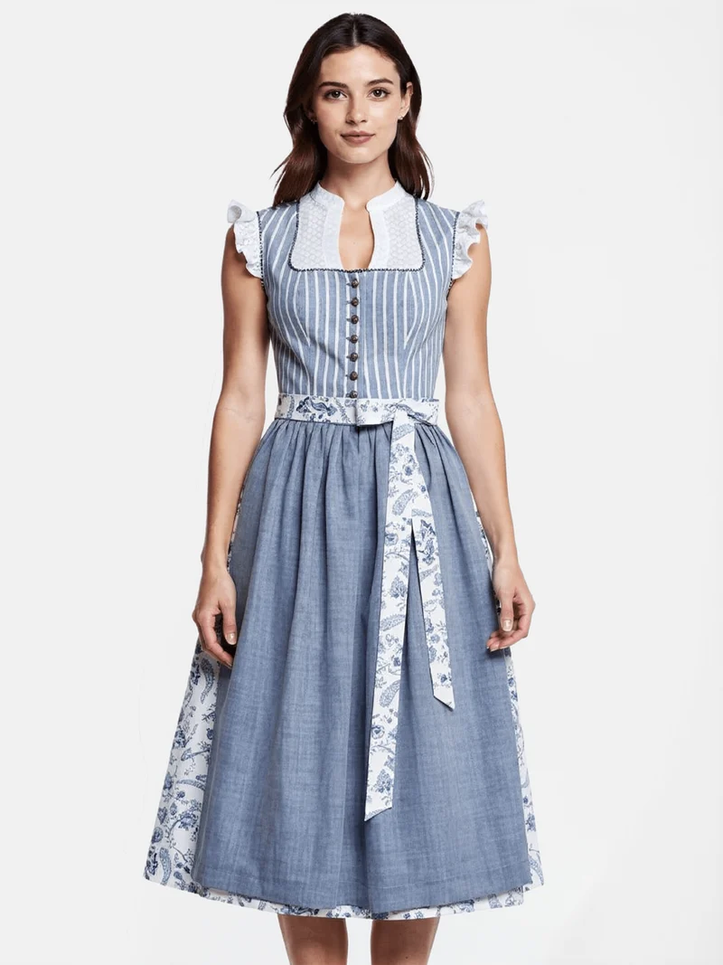 Dirndlbluse mit Stehkragen aus Rautenspitze