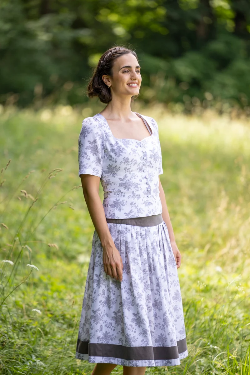Passenrock mit floralem Muster und Corddetail
