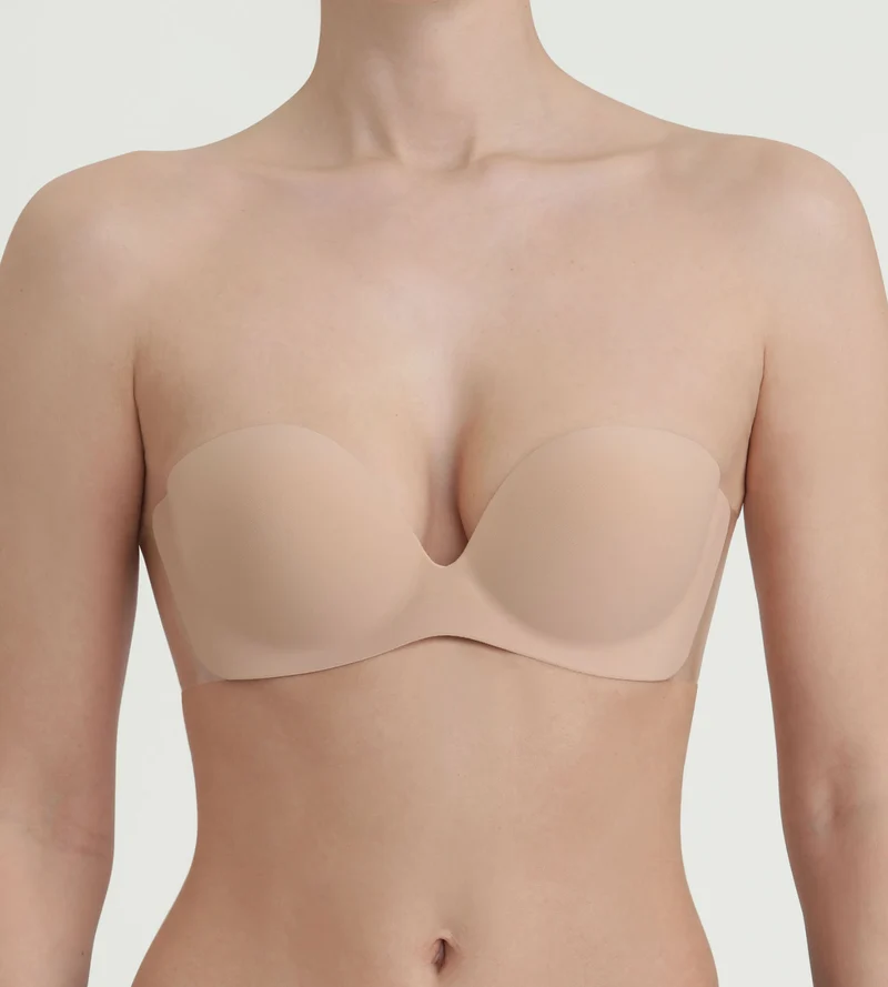 Trägerloser selbstklebender Bandeau-BH in Nude