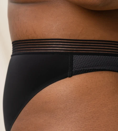 Triumph Infinite Sensation Tai black