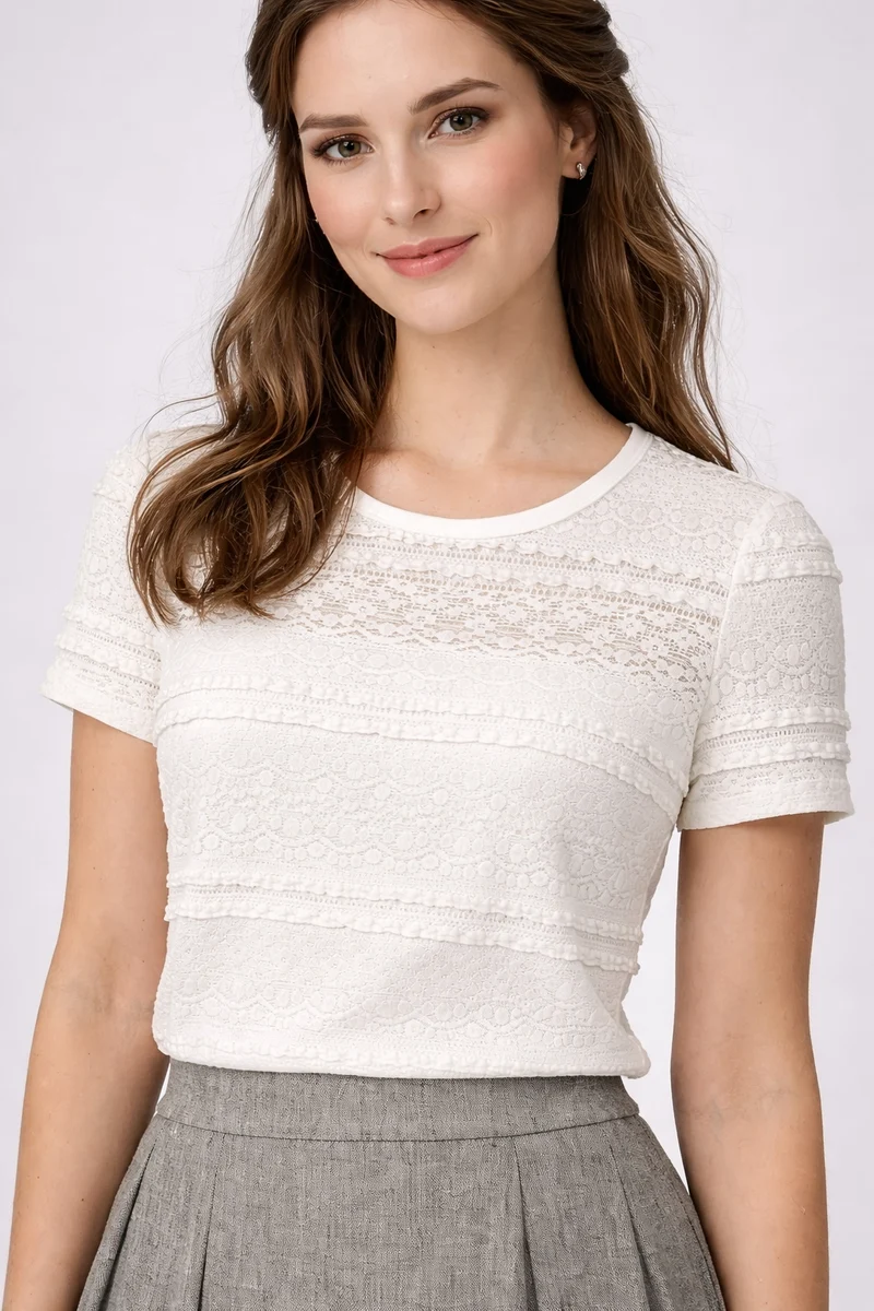 Spitzen-Shirt mit kurzem Arm