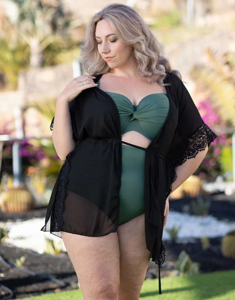 Beach-Kimono Mambo Short Black