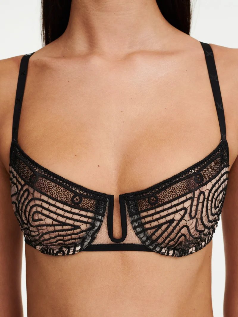 Chantelle - Vibrate Halbschalen-BH mit Halbschaumstoff Schwarz / Hautfarben