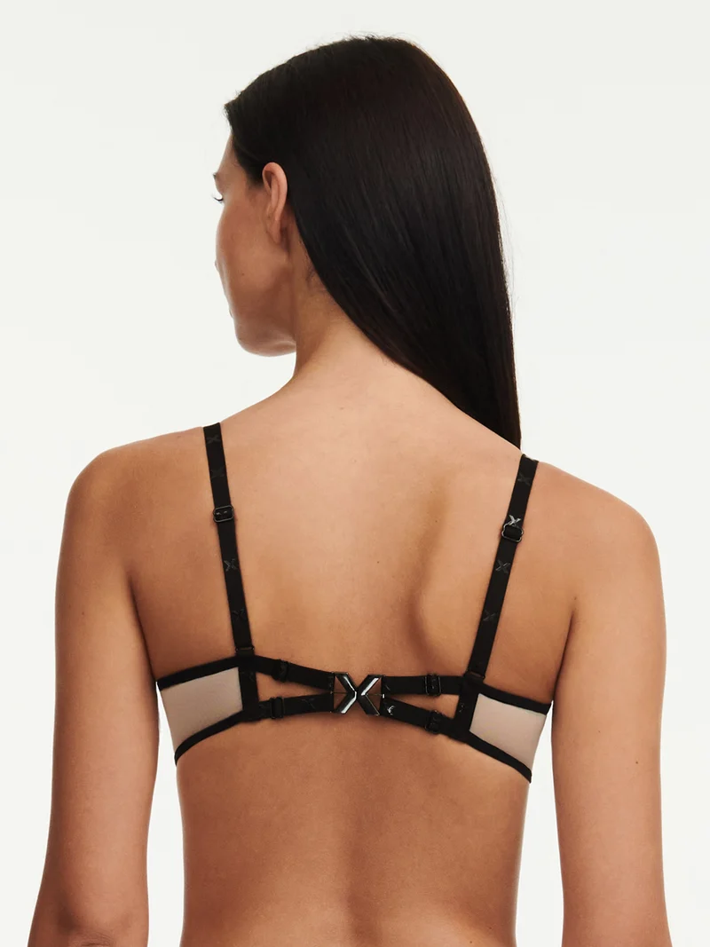 Chantelle - Vibrate Halbschalen-BH mit Halbschaumstoff Schwarz / Hautfarben