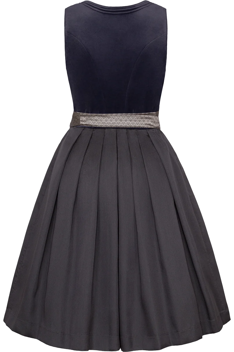 Kurzes Samtdirndl mit Jacquardschürze