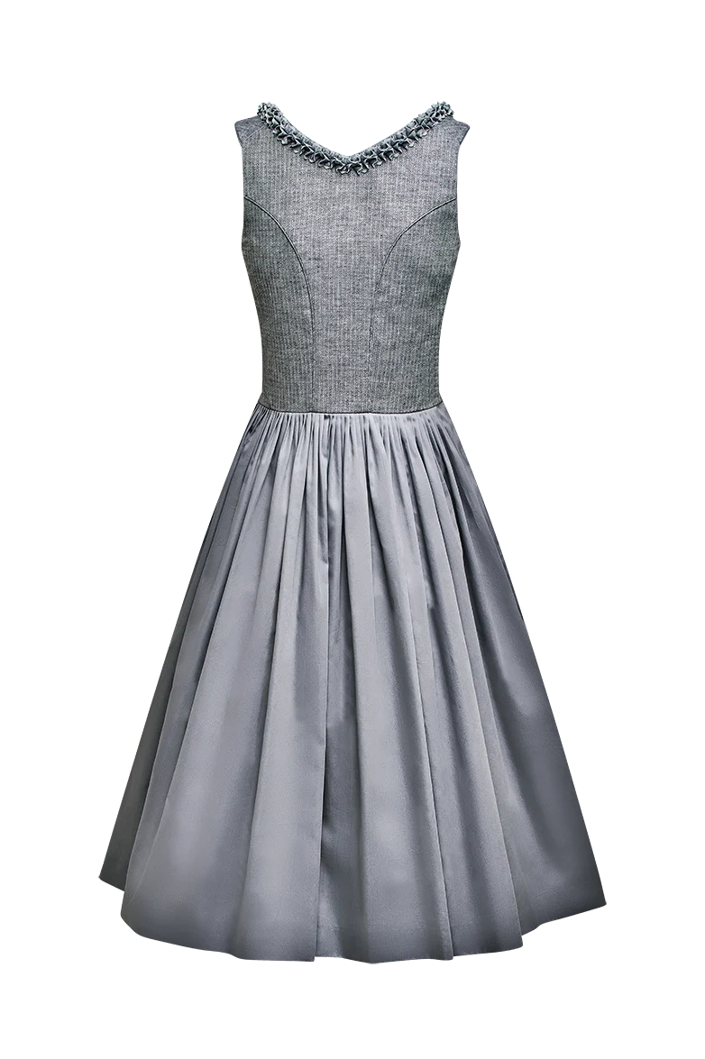 Dirndl mit Henndorfer Rüsche