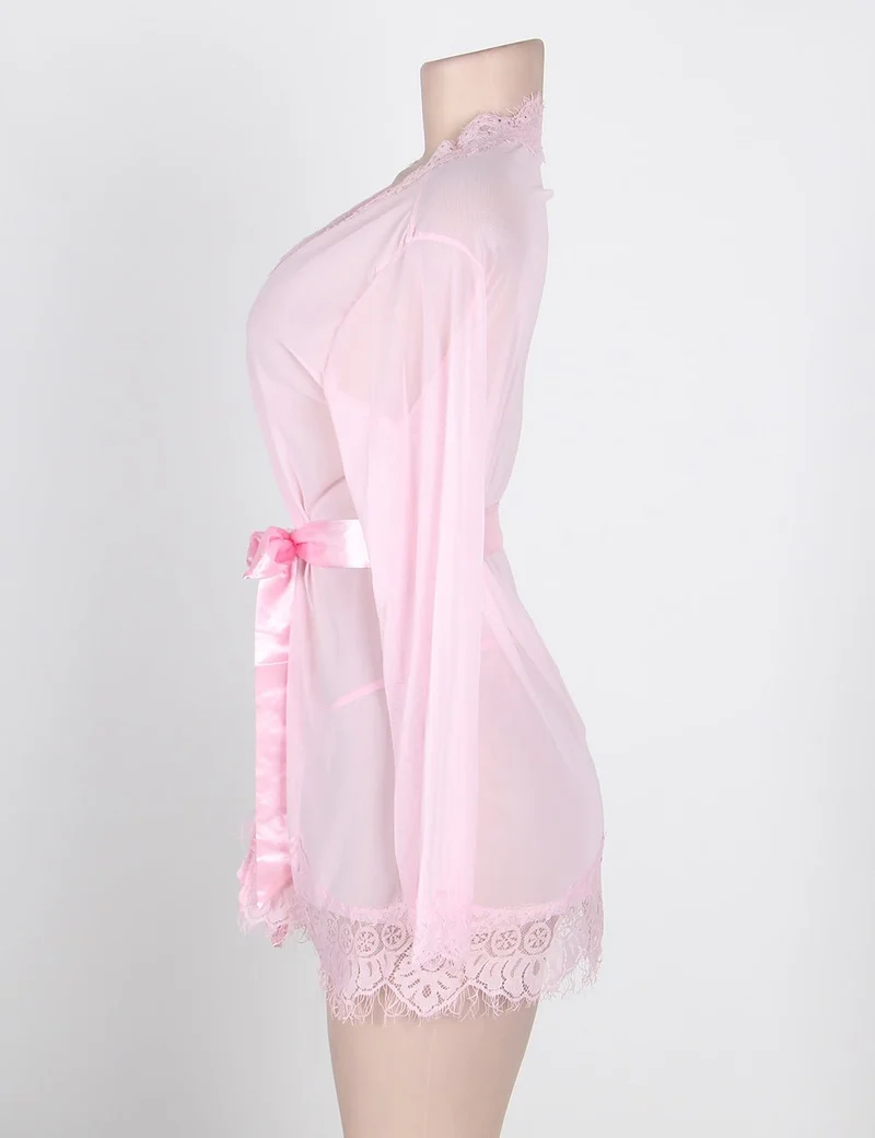 Rosa Babydoll-Bademantel aus Netzstoff – Langärmlig, mit Wimpernspitzenbesatz, Kunstseidengürtel und passendem String