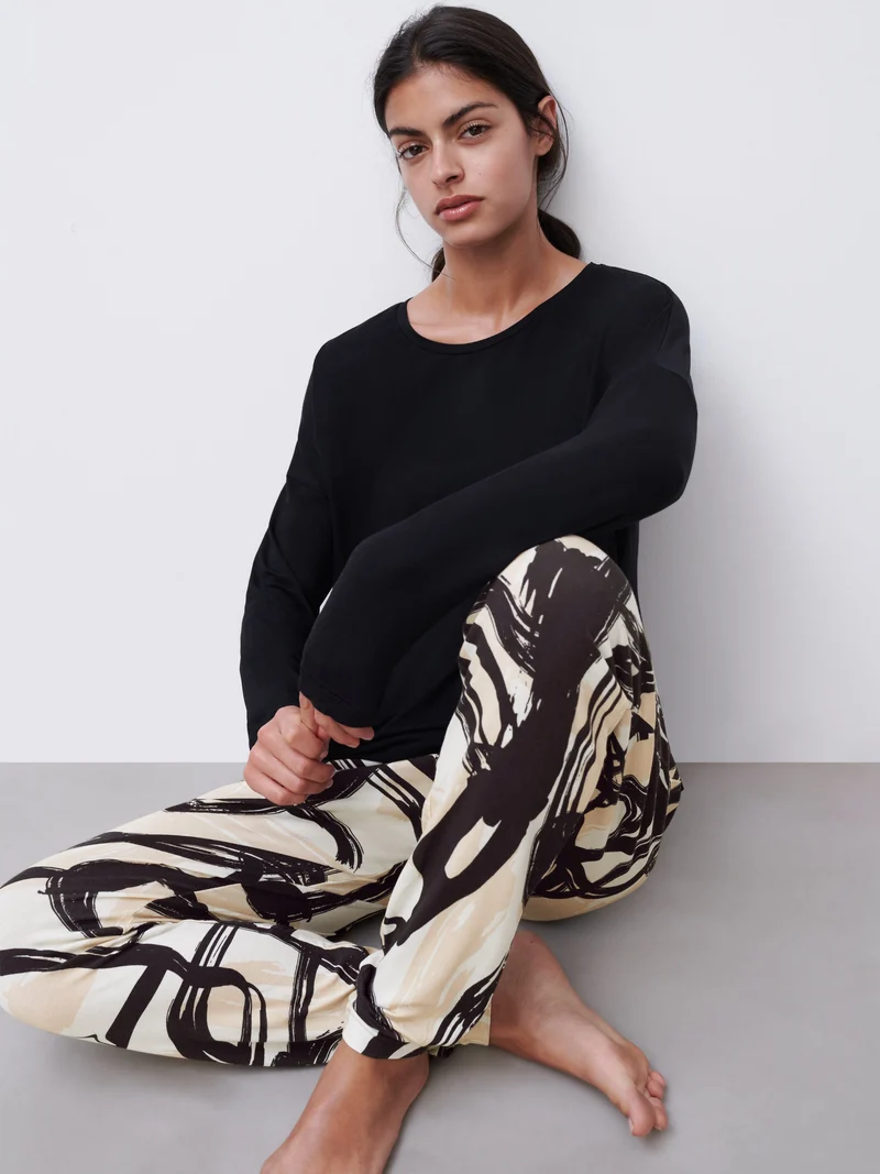 Femilet - Yara Hose mit Farbverlauf und mehrfarbigem Druck