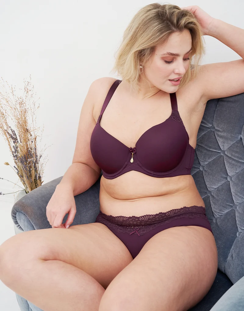 Panty Pure Lace Maroon