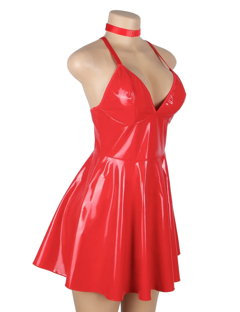 Rotes Lackleder-Neckholder-Nachthemd mit Spiegeleffekt – Tiefer V-Ausschnitt, rückenfreier Cut-out, Knopfleiste am Rücken und abnehmbarer Halsring
