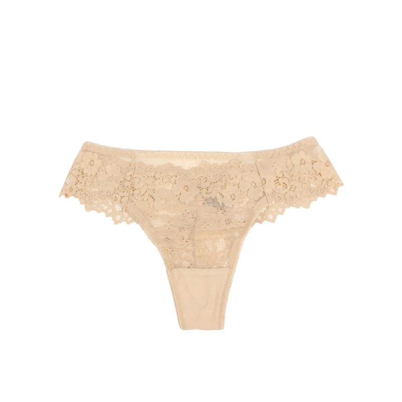 Beigefarbener Slip aus floraler Spitze mit Baumwollfutter