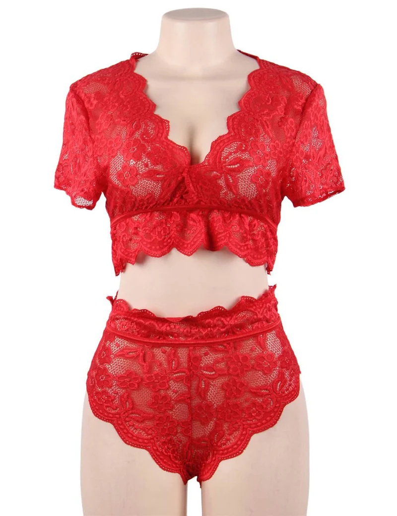 Set aus rotem, glänzendem Spitzen-Crop-BH mit tiefem V-Ausschnitt und hochgeschnittenem Höschen
