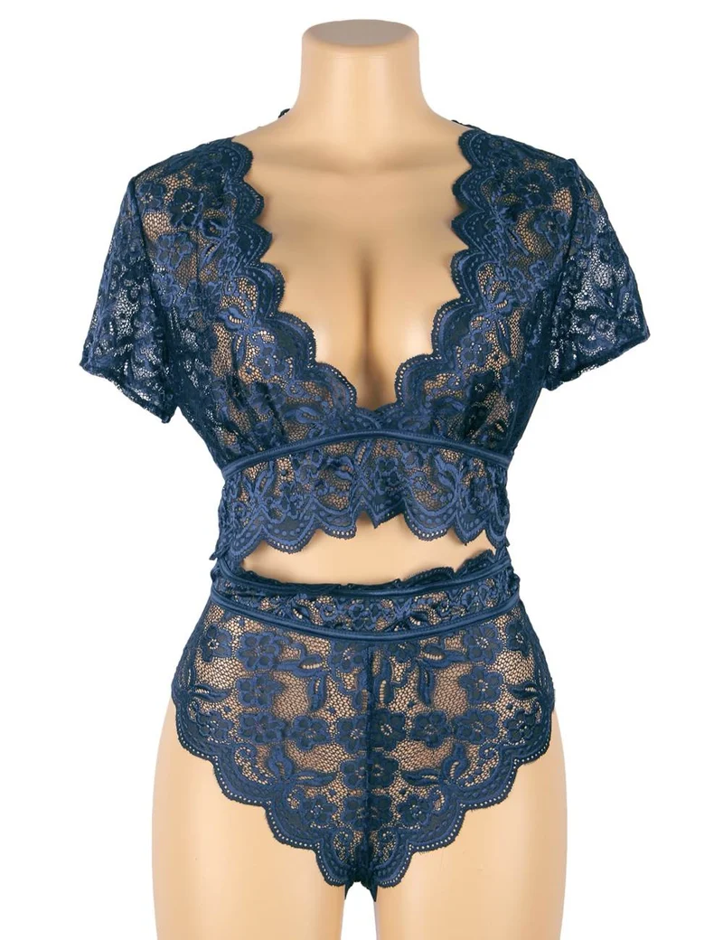 Set aus dunkelblauem, glänzendem Spitzen-Crop-BH mit tiefem V-Ausschnitt und hochgeschnittenem Höschen
