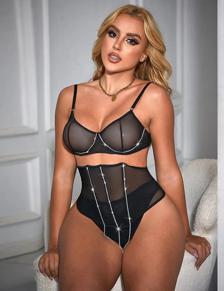 Schwarzes Dessous-Set aus Mesh mit Strasssteinen – Bügel- und Stäbchenformer