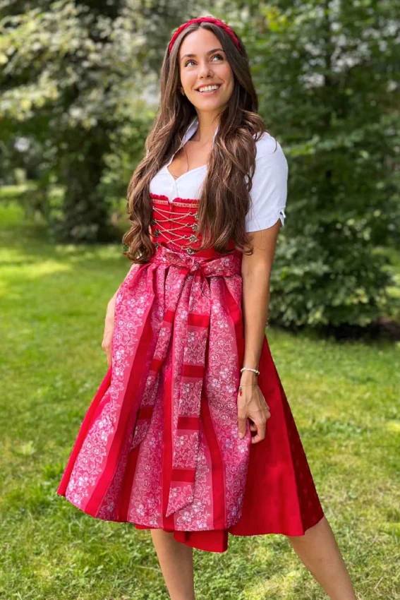 Dirndl Clara