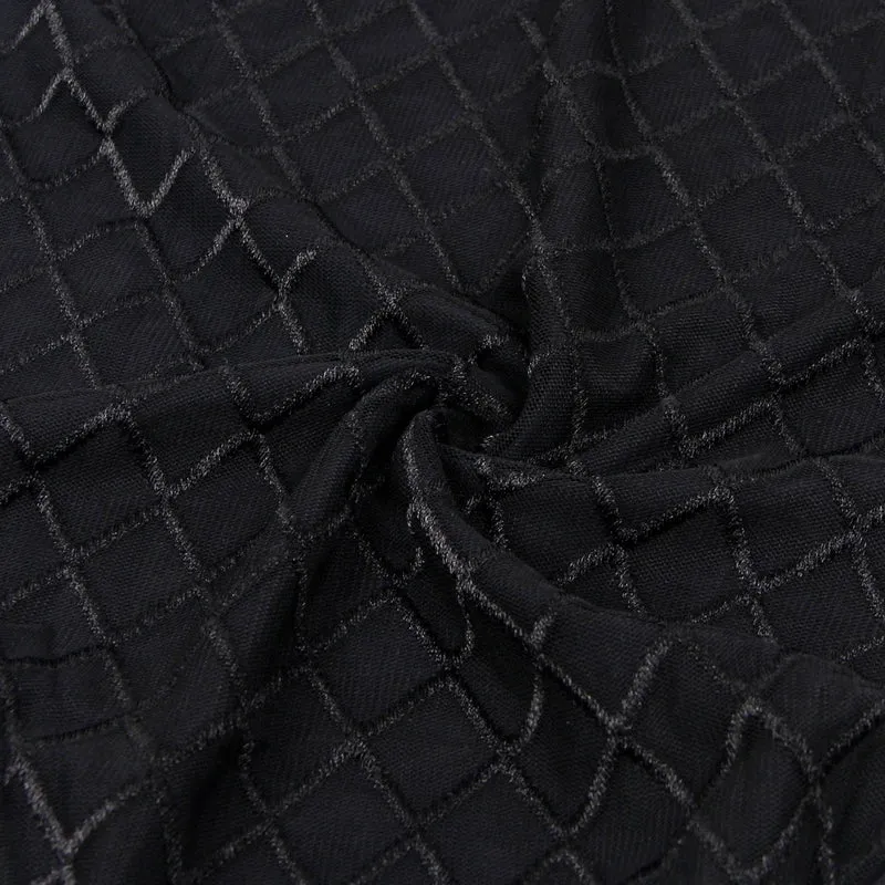 Schwarzer, hochgeschlossener Body aus Diamant-Mesh mit Ausschnitt am Rücken, runden Knopfdetails, Schwimmfutter und Druckknöpfen im Schritt