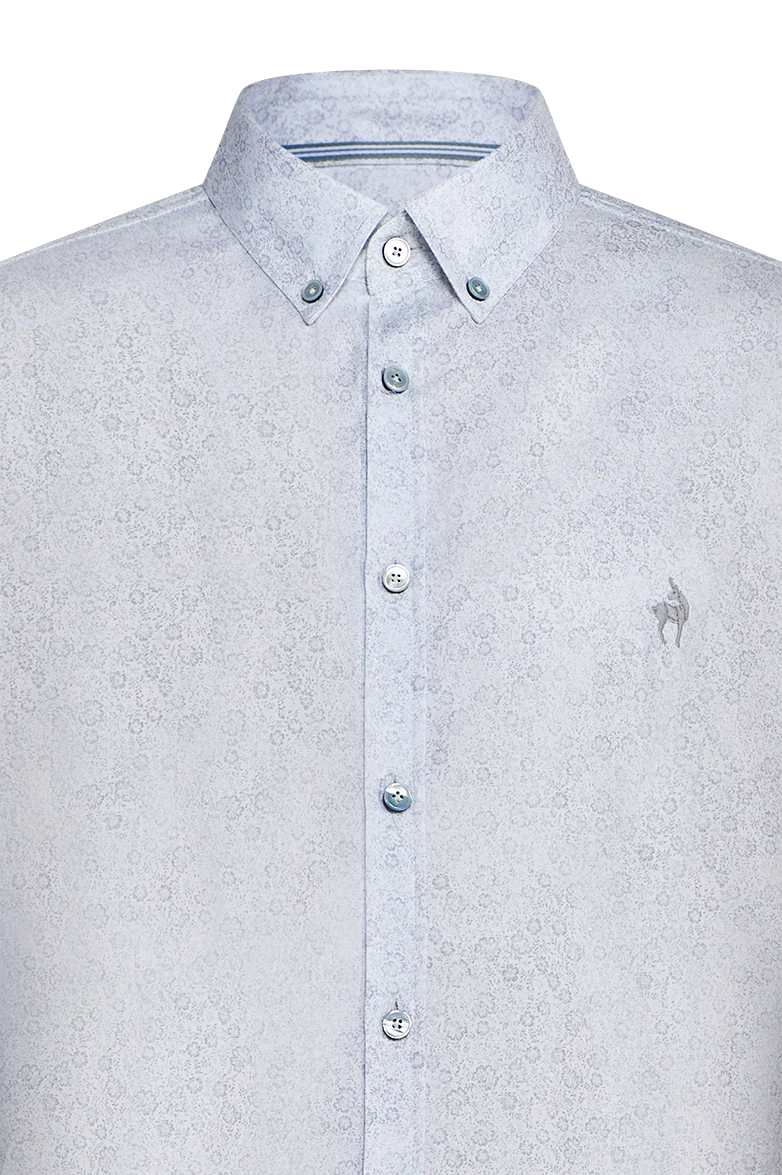 Modelmuster-Hemd