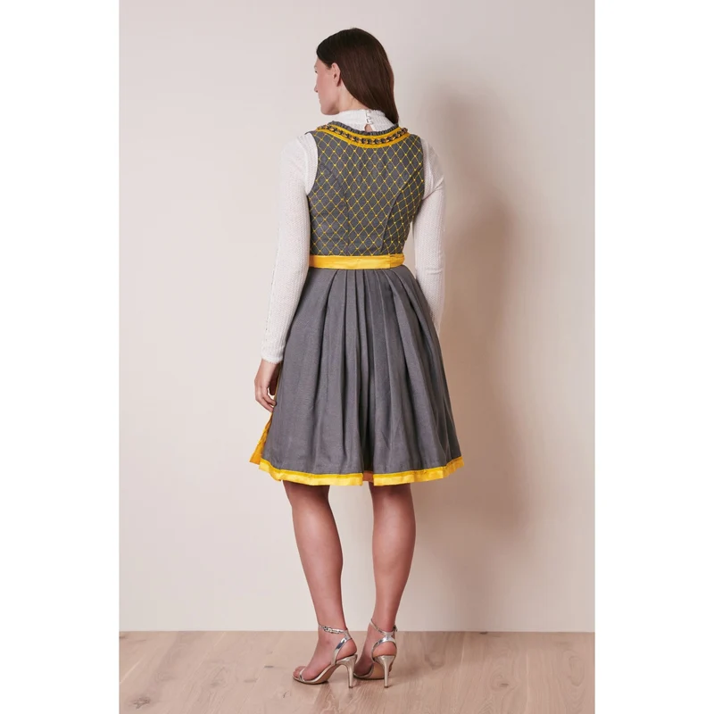 Dirndl Poppy in gelb by Victoria Swarovski