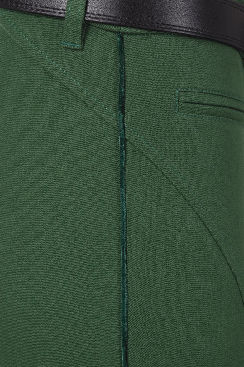 Klassische Stiefelhose