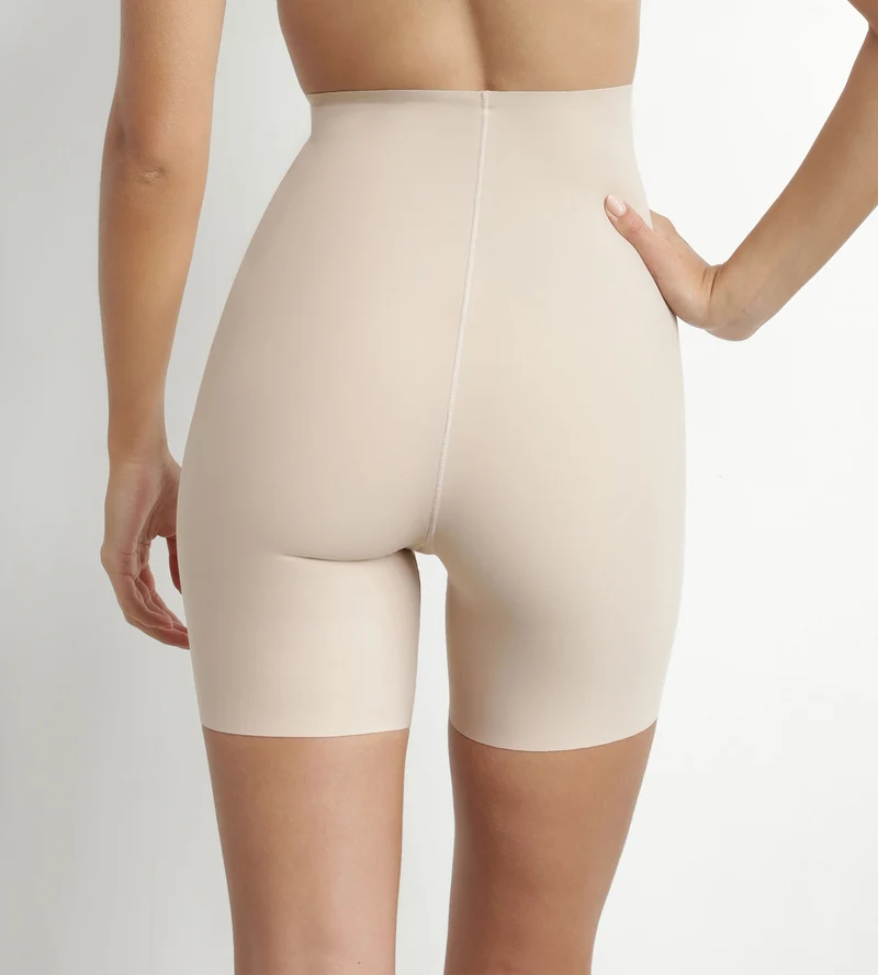 Hautfarbener nahtloser Mikrofaser-Radlerhose für Damen – DIM Silhouette Invisible