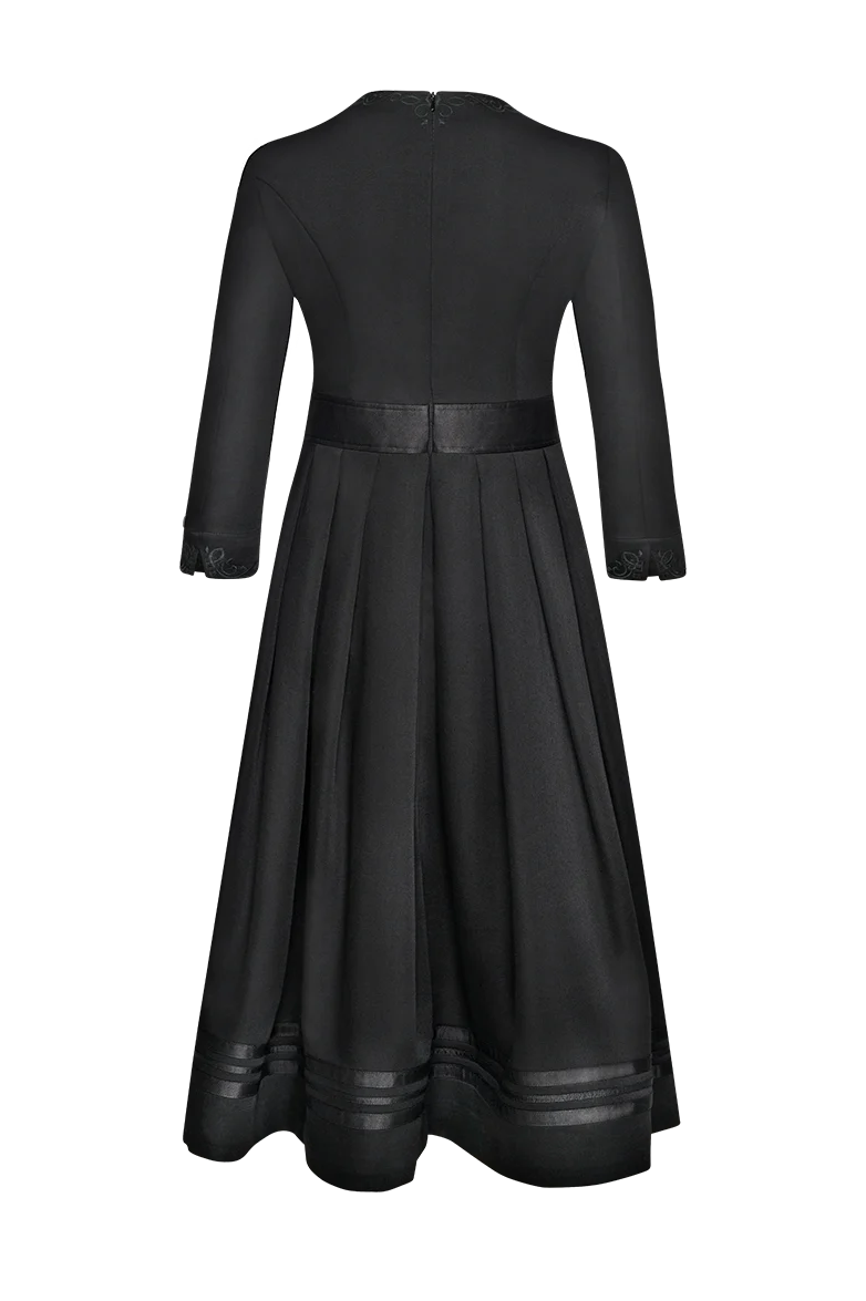 Kerbschnitz-Kleid