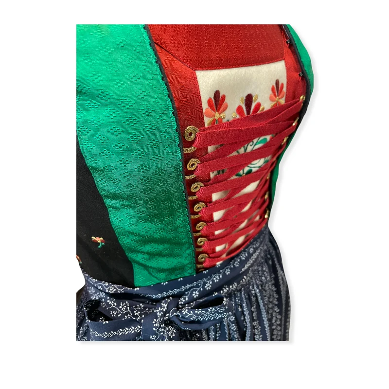 Stubaier Tracht