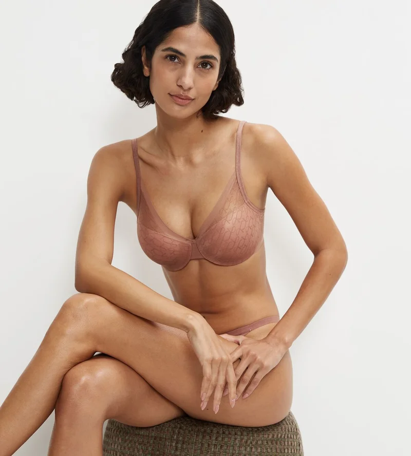 Triumph – Transparenter, vorgeformter BH in der Farbe Toasted Almond