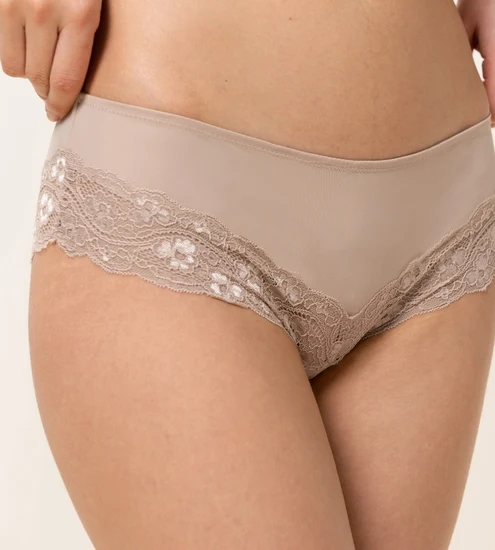 Triumph Lovely Micro Hipster smooth skin
